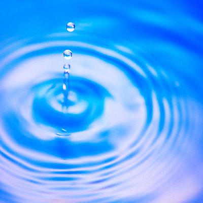 포토 JPG 스튜디오촬영 물결 백그라운드 컨셉 실내 사람없음 물 거품 물방울 수면 물백그라운드 물이미지 물방울백그라운드 국내포토 자연요소 내부 파일형식