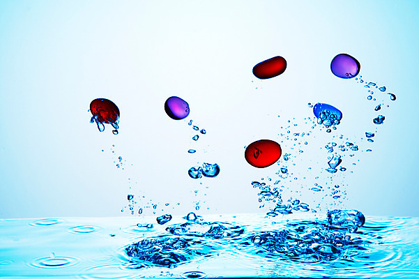 포토 JPG 스튜디오촬영 물결 백그라운드 컨셉 실내 사람없음 물 거품 돌_바위 물방울 수면 물백그라운드 물이미지 물방울백그라운드 색돌 국내포토 자연요소 내부 파일형식