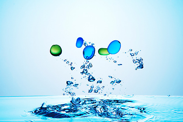 포토 JPG 스튜디오촬영 물결 백그라운드 컨셉 실내 사람없음 물 거품 돌_바위 물방울 수면 물백그라운드 물이미지 물방울백그라운드 색돌 국내포토 자연요소 내부 파일형식