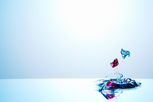 포토 JPG 스튜디오촬영 물결 백그라운드 컨셉 실내 사람없음 물 거품 돌_바위 물방울 수면 물백그라운드 물이미지 물방울백그라운드 색돌 국내포토 자연요소 내부 파일형식