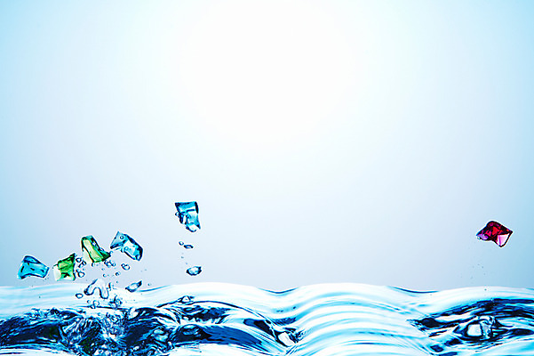 포토 JPG 스튜디오촬영 물결 백그라운드 컨셉 실내 사람없음 물 거품 돌_바위 물방울 수면 물백그라운드 물이미지 물방울백그라운드 색돌 국내포토 자연요소 내부 파일형식