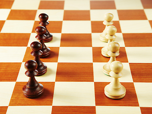 포토 JPG 스튜디오촬영 생활용품 놀이 실내 사람없음 놀이용품 여러개 경쟁 게임 말_게임 체스말 체스 체스판 국내포토 다수 컨셉 내부 오브젝트 파일형식