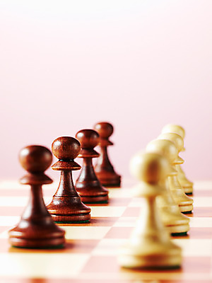 포토 JPG 스튜디오촬영 생활용품 놀이 실내 사람없음 놀이용품 여러개 경쟁 게임 말_게임 체스말 체스 체스판 국내포토 다수 컨셉 내부 오브젝트 파일형식