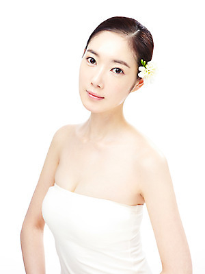 포토 JPG 스튜디오촬영 식물 모델 라이프스타일 웰빙 여자 꽃잎 꽃 포즈 실내 한명 누끼 사람 동양인 상반신 20대 성인 라이프 앞모습 뷰티 한국인 여자만 여자한명만 성인여자만 청년만 청년여자만 성인한명만 청년여자한명만 성인여자한명만 성인만 국내포토 1 뷰포인트 인종 청년 내부 생활 파일형식