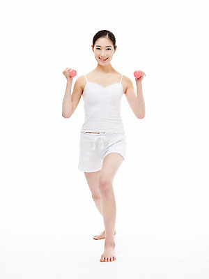 포토 JPG 스튜디오촬영 전신 라이프스타일 웰빙 여자 다이어트 실내 건강 한명 서기 미소 웃음 누끼 사람 동양인 20대 성인 라이프 앞모습 운동 뷰티 운동기구 헬스 아령 한국인 여자만 여자한명만 성인여자만 청년만 청년여자만 성인한명만 청년여자한명만 성인여자한명만 성인만 국내포토 1 뷰포인트 모션 표정 인종 청년 내부 생활 파일형식