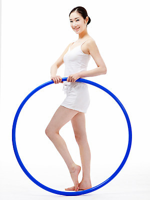 포토 JPG 스튜디오촬영 전신 라이프스타일 웰빙 여자 다이어트 실내 건강 한명 서기 미소 웃음 누끼 사람 동양인 20대 성인 라이프 옆모습 운동 뷰티 한국인 훌라후프 여자만 여자한명만 성인여자만 청년만 청년여자만 성인한명만 청년여자한명만 성인여자한명만 성인만 국내포토 1 뷰포인트 모션 표정 인종 청년 내부 생활 파일형식