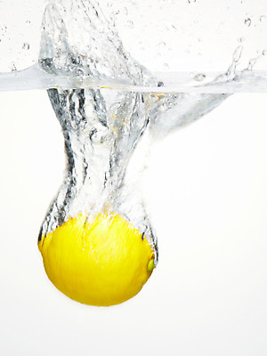 포토 JPG 스튜디오촬영 식물 음식 백그라운드 과일 실내 사람없음 물 농작물 거품 물방울 레몬 물백그라운드 물이미지 국내포토 자연요소 농업 내부 파일형식