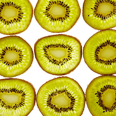 포토 JPG 스튜디오촬영 식물 열매 음식 백그라운드 과일 단면 실내 키위 누끼 사람없음 농작물 국내포토 농업 내부 파일형식