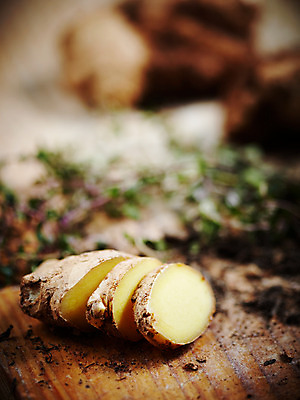 포토 JPG 스튜디오촬영 음식 백그라운드 채소 식재료 단면 실내 사람없음 농작물 생강 국내포토 농업 내부 파일형식