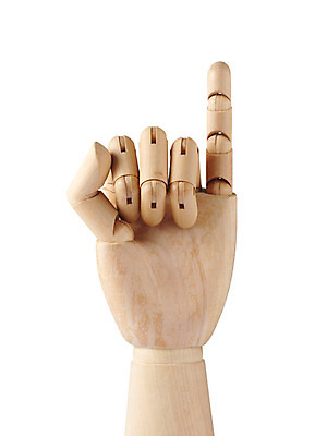 포토 JPG 스튜디오촬영 손 인형 컨셉 손바닥 누끼 사람없음 모형 오브젝트 목각인형 관절인형 새끼손가락 국내포토 실내 신체부위 파일형식