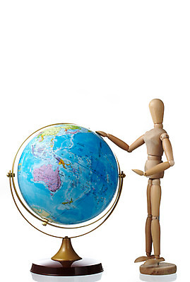 포토 JPG 스튜디오촬영 지구 인형 컨셉 누끼 사람없음 지구본 모형 오브젝트 목각인형 관절인형 국내포토 실내 파일형식