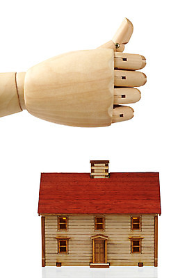 포토 JPG 시설물 건축물 손 건축 산업 인형 컨셉 부동산 주택 누끼 사람없음 건물 모형 미니어처 목각인형 관절인형 부동산매매 부동산거래 집매매 국내포토 신체부위 재산 파일형식