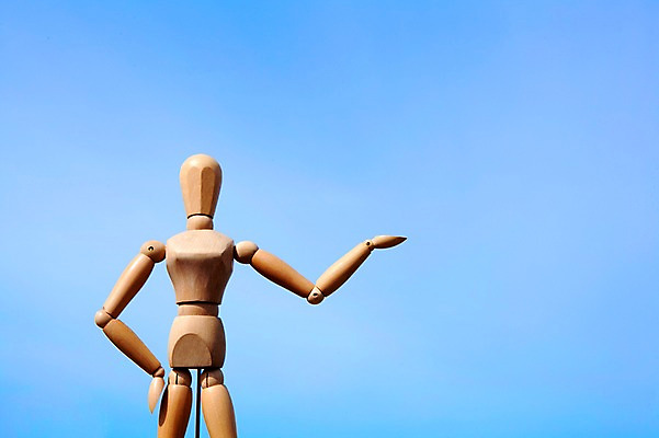 포토 JPG 주간 인형 컨셉 하늘 풍경 손짓 사람없음 야외 모형 가리킴 도시 오브젝트 목각인형 관절인형 국내포토 자연요소 모션 파일형식