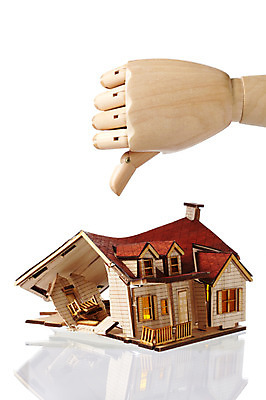 포토 JPG 스튜디오촬영 시설물 건축물 건축 산업 컨셉 부동산 주택 실내 누끼 사람없음 건물 경제 모형 손상 미니어처 목각인형 관절인형 부동산매매 붕괴 재개발 재건축 국내포토 인형 내부 재산 파일형식