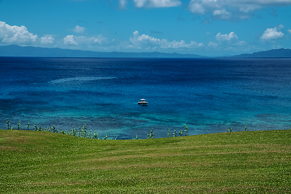 포토 JPG 해외이미지 1 라이프스타일 호수 바다 섬 여행 백그라운드 자연 하늘 낚시 휴가 산 안테나 풍경 사람없음 야외 물 여름 파란색 태양 침묵 보트 중앙 정상 싱글 코코넛 이국적 파라다이스 그리너리 포트폴리오 해외202009 해외포토 자연요소 계절 컬러 배_교통 과일 통신 레저 생활 소리 생태계 파일형식 트랜드컬러