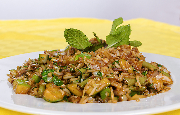 포토 JPG 해외이미지 접시 아시아 음식 백그라운드 채소 밥 양파 파슬리 건강 육류 옥수수 요리 동양인 사람없음 가로 빨간색 초록색 갈색 노란색 식당 식사 저녁식사 치킨 중국 당근 튀김 흰색 신선 뜨거움 맛 정상 먹기 후추 점심식사 건포도 채식주의자 크랜베리 스타일 맛있는 해외202009 해외포토 식기 열매 나라 컬러 컨셉 식재료 모션 포도 곡류 뿌리채소 인종 상점 향신료 채식 건과일 닭고기요리 파일형식