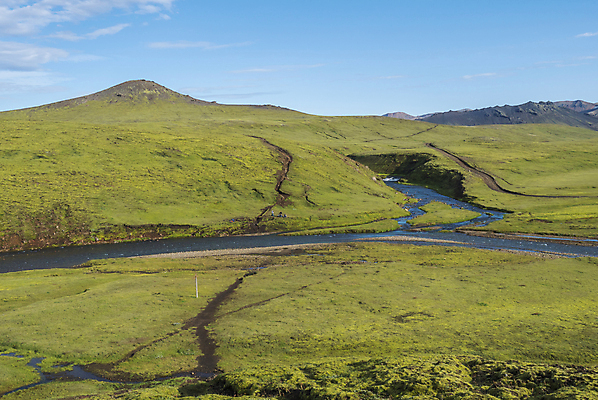 포토 JPG 해외이미지 유럽 길 여행 백그라운드 십자가 자국 자연 하늘 산 아이슬란드 이끼 풍경 사람없음 야외 초록색 물 여름 파란색 강 컬러풀 여행객 계곡 트래킹 하이킹 개울 언덕 빙하 화산 먼지 용암 내추럴 산악지대 건너기 보호구역 전국 하이커 해외202009 해외포토 자연요소 계절 나라 컬러 모션 레저 사람 생태계 구역 파일형식