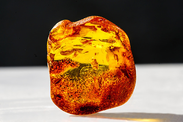 포토 JPG 해외이미지 자연 사람없음 빛 주황색 투명 보석 화석 앰버 해외포토 컬러 광석 생태계 파일형식