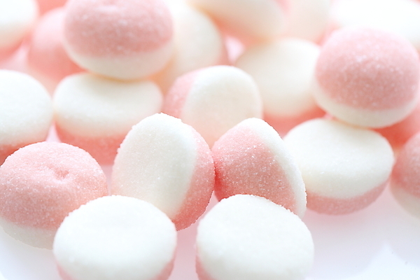 포토 JPG 해외이미지 디저트 근접촬영 사람없음 여러개 달콤 흰배경 젤리 해외202009 해외포토 음식 뷰포인트 다수 백그라운드 흰색 맛 파일형식