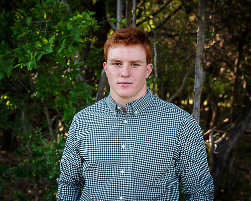 포토 JPG 해외이미지 남자 행복 여유 포즈 졸업 학교 성공 기념 한명 미소 소년 10대 빨간색 파란색 축구 끝 주근깨 저지 플레이어 해외202009 해외포토 1 교육 감정 어린이 컬러 컨셉 청소년 표정 사람 구기 점 파일형식