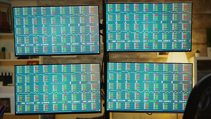 포토 JPG 해외이미지 그래프 실내 사람없음 컴퓨터 사무실 모니터 방 업무 주식 해외202009 해외포토 비즈니스 내부 금융 전자제품 작업 파일형식