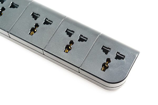 포토 JPG 해외이미지 선 조각 사람없음 검은색 힘 에너지 흰색 바 콘센트 플러그 확대 전자 철사 볼트 고립 전압 해외202009 해외포토 컬러 공구 파일형식