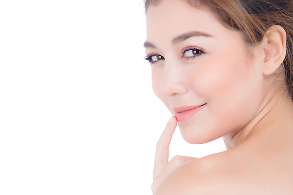 포토 JPG 해외이미지 여자 한명 동양인 상반신 성인 뷰티 입술 피부관리 흰배경 성인여자한명만 해외202009 해외포토 1 백그라운드 사람 인종 신체부위 흰색 여자한명만 성인여자만 파일형식