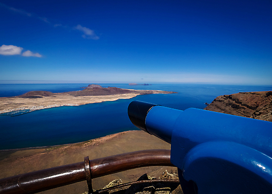 포토 JPG 해외이미지 공원 유럽 바다 섬 여행 자연 하늘 휴가 산 안테나 파노라마 풍경 사람없음 여름 파란색 망원경 만 스페인 격려 전국 터키석 수평선 해외202009 해외포토 계절 공공시설 감정 나라 컬러 통신 모션 촬영기법 보석 생태계 파일형식