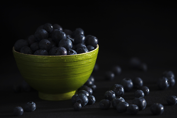 포토 JPG 해외이미지 음식 백그라운드 채소 과일 재료 탁자 디저트 건강 요리 사람없음 목재 가로 초록색 햇빛 농장 보라색 검은색 어둠 수확 신선 칵테일 시장 달콤 아침식사 먹기 대나무 상쾌 블루베리 심플 숙성 정물화 많음 카피스페이스 비건 해외202009 해외포토 나무 감정 컬러 가구 컨셉 농업 모션 주류 태양 식사 공백 맛 그림 채식주의자 파일형식