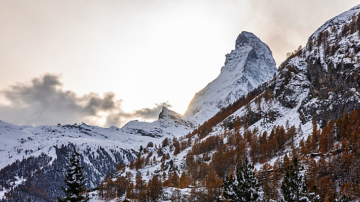 포토 JPG 해외이미지 계절 유럽 여행 겨울 자연 하늘 날씨 산 안테나 풍경 경사 사람없음 야외 일출 맑음 냉동 일몰 추위 분위기 정상 시원함 스위스 언덕 산등성이 서리 알프스 내추럴 절정 눈내림 해외202009 해외포토 나라 컨셉 통신 눈_날씨 노을 생태계 파일형식