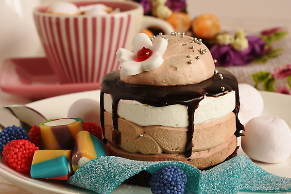 포토 JPG 해외이미지 커피 과일 티타임 사람없음 초콜릿 달콤 커피잔 젤리 초코케이크 해외202009 해외포토 음료 휴식 디저트 잔 케이크 맛 파일형식