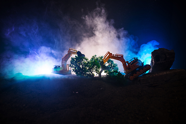 포토 JPG 해외이미지 나무 직업 산업 도로 지구 자연 하늘 풍경 사람없음 노란색 환경 힘 기계 흙 장비 업무 구멍 변화 보호 숲 땅 자르기 굴착기 발굴 생태계 무거움 엔진 내추럴 땅파기 생태학 옛날 집게발 해외202009 해외포토 식물 교육 길 컬러 컨셉 교통시설 모션 작업 중장비 무게 파일형식