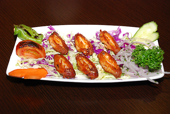 포토 JPG 해외이미지 전통 접시 음식 채소 감자 건강 육류 스테이크 요리 사람없음 목재 노란색 식당 검은색 식사 저녁식사 치킨 어둠 튀김 흰색 신선 고명 맛 그릴 강의 자르기 굽기 먹기 허브 슬라이스 레시피 후추 양고기 점심식사 백자 카피스페이스 맛있는 해외202009 해외포토 레이스천 나무 식물 식기 컬러 컨셉 식재료 재료 모션 주방용품 서양음식 상점 공백 직물 도자기 구이 향신료 닭고기요리 파일형식