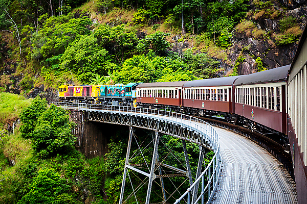 포토 JPG 해외이미지 나무 공원 여행 창문 교통시설 모션 자연 휴가 산 풍경 사람없음 빨간색 초록색 골짜기 기차 수확 화물 재산 호주 수증기 숲 열대우림 마차 선로 옛날 철강 해외202009 해외포토 식물 공공시설 육상교통 교통수단 컬러 교통 농업 대중교통 금융 운송업 오세아니아 시설 생태계 파일형식