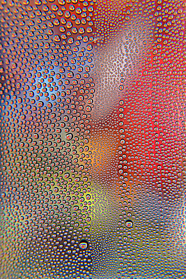 포토 JPG 해외이미지 모양 계절 백그라운드 추상 사람없음 물 빛 반사 젖음 흐름 추위 물방울 신선 얼룩 원형 투명 액체 떨어짐 매끈함 수분 빗방울 질감 광택 잔물결 해외202009 해외포토 자연요소 도형 물결 컨셉 무늬 감각 비_날씨 파일형식