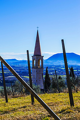 포토 JPG 해외이미지 나무 구름 유럽 스포츠 여행 백그라운드 자국 자연 하늘 휴가 산 파노라마 풍경 사람없음 야외 초록색 물 여름 파란색 계곡 이탈리아 등산 트래킹 하이킹 바위 시골 역사 숲 언덕 유기농 오르기 내추럴 몬테카를로 해외202009 해외포토 자연요소 식물 웰빙 계절 나라 컬러 모션 레저 촬영기법 돌_바위 생태계 모나코 파일형식