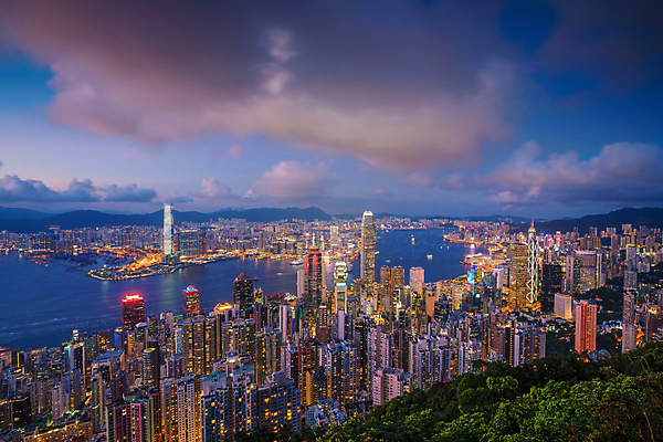 포토 JPG 해외이미지 아시아 바다 여행 비즈니스 건축양식 하늘 아파트 안테나 동양인 풍경 사람없음 건물 금융 도시풍경 사무실 일출 탑 항구 고층빌딩 중국 황혼 일몰 새벽 도시 도심 야간 장면 지역 대도시 홍콩 스카이라인 절정 해외202009 해외포토 자연요소 건축물 건축 나라 통신 교통시설 주택 인종 빌딩 경제 노을 파일형식