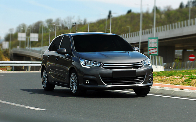 포토 JPG 해외이미지 디자인 스포츠 포즈 곡선 자동차 새로움 거리 사람없음 빛 운동 공연 운전 고급 그릴 휘발유 위험 아스팔트 묘사 속도 꼬리 타이어 스포트라이트 조립 디젤 자동 점화 조율 해외202009 해외포토 도로 선 육상교통 컨셉 모션 주방용품 건강 이벤트 석유 파일형식