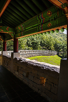 포토 JPG 주간 여행 산 한국 단청문양 풍경 사람없음 야외 관광지 성 경상북도 성벽 국내여행 문경 고모산성 국내포토 자연요소 문양 건축물 아시아 경상도 단청 산성 파일형식