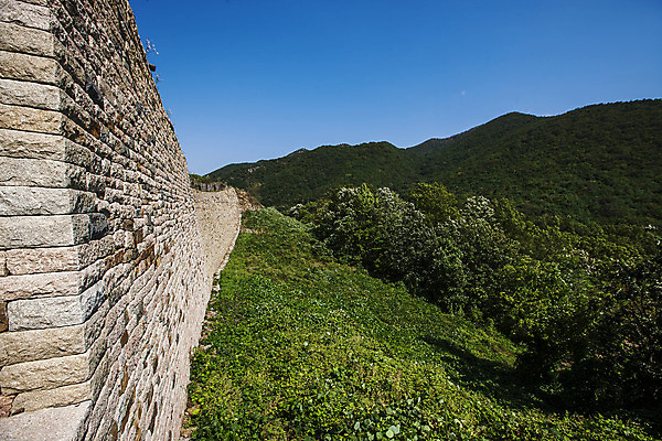 포토 JPG 주간 여행 산 한국 풍경 사람없음 야외 관광지 성 경상북도 성벽 국내여행 문경 고모산성 국내포토 자연요소 건축물 아시아 경상도 산성 파일형식