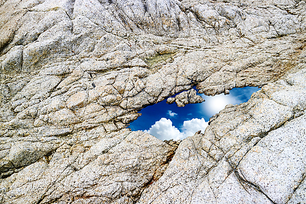포토 JPG 해외이미지 구름 공원 호수 여행 백그라운드 자연 하늘 표면 산 풍경 사람없음 야외 물 여름 파란색 반사 환경 사막 바위 흰색 연못 신선 균열 언덕 분화구 사암 지하 다리찢기 내추럴 석회암 화강암 해외202009 해외포토 자연요소 계절 공공시설 컬러 모션 암석 돌_바위 생태계 화산 파일형식
