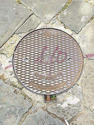 포토 JPG 해외이미지 아이콘 캐릭터 디자인 외관 벽 백그라운드 컨셉 패턴 일러스트 표면 아침 추상 벽돌 거리 바닥 사람없음 그래픽 빛 금속 어둠 이탈리아 손상 수확 덮개 도시 구멍 신용카드 거친 그리기 보행로 균열 낙서 그래피티 천 철 오브젝트 복고 윤곽 청사진 그런지 옛날 콘크리트 해외202009 해외포토 주간 유럽 길 무늬 농업 모션 재질 금융 뚜껑 직물 그림 파일형식