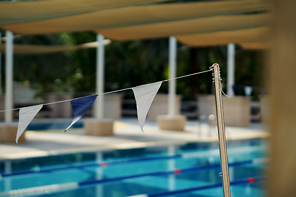 포토 JPG 해외이미지 라이프스타일 실루엣 길 선 스포츠 백그라운드 패턴 휴가 실내 건강 손바닥 사람 사람없음 빨간색 물 파란색 운동 반사 검은색 수영 경쟁 젖음 깃발 휴양지 각도 무릎 수영선수 플레이어 해외202009 해외포토 자연요소 손 컬러 컨셉 무늬 운동선수 촬영기법 내부 생활 신체부위 장소 수상스포츠 파일형식