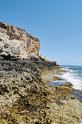 포토 JPG 해외이미지 나무 구름 바다 섬 하늘 휴가 휴식 등대 파노라마 사람없음 초록색 물 여름 파란색 햇빛 태양 탑 맑음 낭만 흰색 만 중세 동굴 스페인 지중해 천국 남쪽 터키석 해외202009 해외포토 자연요소 식물 건축물 계절 유럽 컬러 컨셉 날씨 촬영기법 역사 보석 방향 파일형식