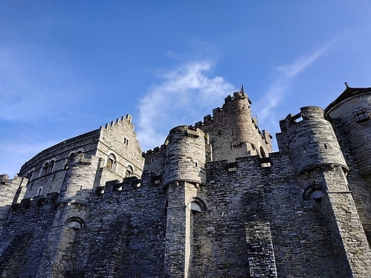 포토 JPG 해외이미지 주간 나무 식물 건축양식 거리 주택 풍경 사람없음 건물 물 햇빛 반사 수확 역사 재산 질감 복고 운하 벨기에 시들음 구식 옛날 힙스터 해외202009 해외포토 자연요소 건축물 패션 건축 농업 금융 태양 서유럽 파일형식