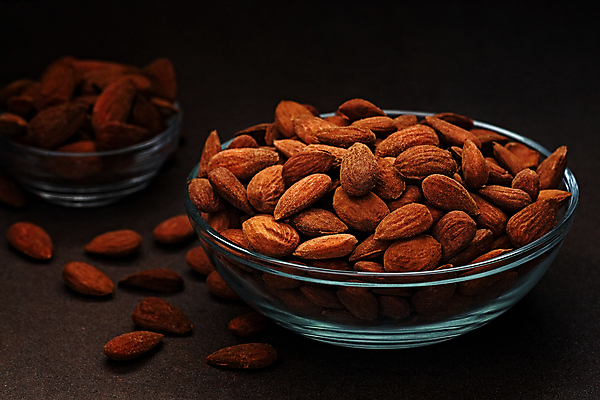 포토 JPG 해외이미지 음식 백그라운드 과일 재료 자연 건조 건강 요리 씨앗 사람없음 목재 세트 갈색 견과류 하트 사발 닫기 맛 먹기 유기농 날것 결 아몬드 비타민 내추럴 채식주의자 비건 맛있는 해외202009 해외포토 모양 나무 식물 웰빙 컬러 컨셉 무늬 모션 사기그릇 생태계 채식 영양소 파일형식