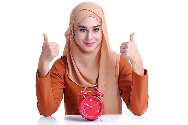 포토 JPG 해외이미지 라이프스타일 손 응시 감정 시계 비즈니스 청소년 실내 말하기 한명 서기 사람 성인 가로 침묵 놀람 자명종 덮개 긴급 표현 잡기 시간 무서움 이슬람교 비밀 자르기 공포 충격 히스패닉 심각 아랍어 혼자 해외202009 해외포토 1 시선 종교 컨셉 모션 표정 내부 생활 신체부위 소리 알람 뚜껑 파일형식