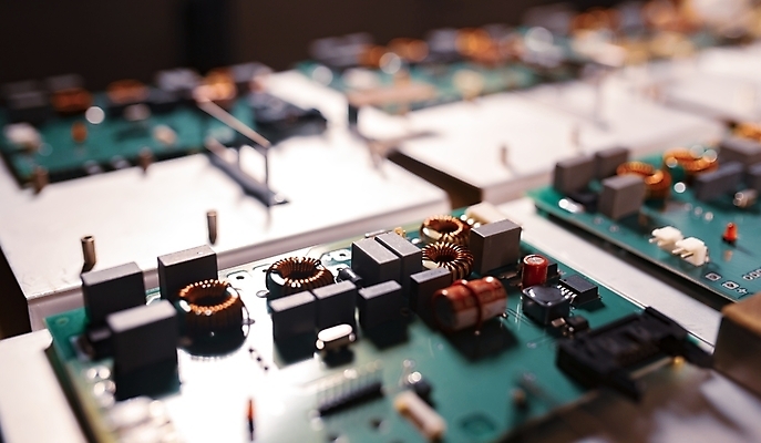 포토 JPG 해외이미지 접시 디자인 산업 백그라운드 인터넷 통신 부분 공장 사람없음 전자제품 컴퓨터 금속 디지털 블록 장비 플러그 지저분함 제조 연결 철 오브젝트 신호 순환 반도체 철사 스위치 공학 조립 복잡 옛날 철강 콘덴서 하드웨어 해외202009 해외포토 식기 교육 컨셉 공업 모션 재질 감각 파일형식