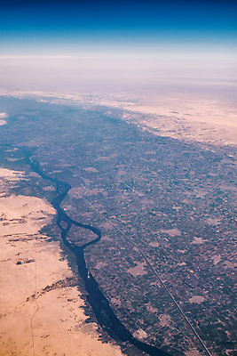 포토 JPG 해외이미지 지구 모래 여행 백그라운드 농업 창문 아프리카 자연 추상 비행기 건조 안테나 이집트 풍경 사람없음 야외 강 사막 뜨거움 질감 지역 사하라 내추럴 지질학 생존 해외202009 해외포토 교육 나라 산업 무늬 통신 항공교통 대중교통 생태계 파일형식