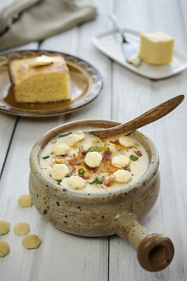 포토 JPG 해외이미지 접시 계절 음식 백그라운드 다이어트 채소 재료 탁자 양파 치즈 감자 따뜻함 건강 육류 요리 사람없음 초록색 노란색 크래커 숟가락 식사 저녁식사 흰색 신선 뜨거움 사발 맛 수프 먹기 크림 오브젝트 베이컨 버터 점심식사 영양분 핸드메이드 맛있는 해외202009 해외포토 식기 컬러 가구 컨셉 식재료 모션 유제품 수저 돼지고기 쿠키 사기그릇 파일형식